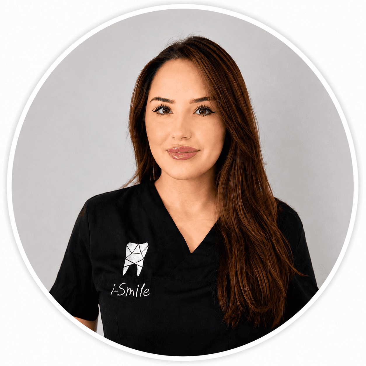 Medine Nur Serdan, Receptioniste